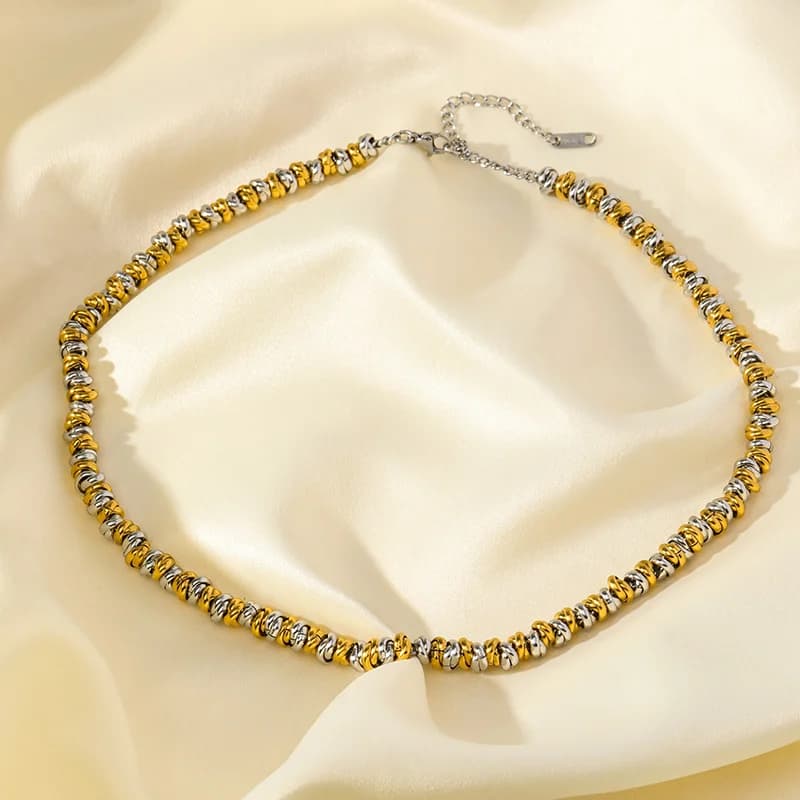 Silný kubánský řetízkový choker