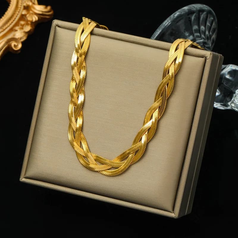 Zlatý silný řetízkový choker náhrdelník