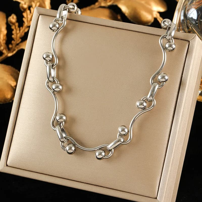 Stříbrný choker náhrdelník pro ženy