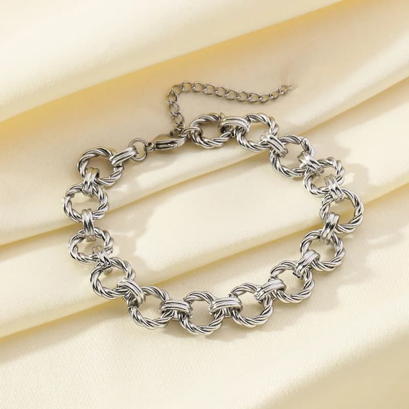 Leštěný široký bangle náramek, zlatý