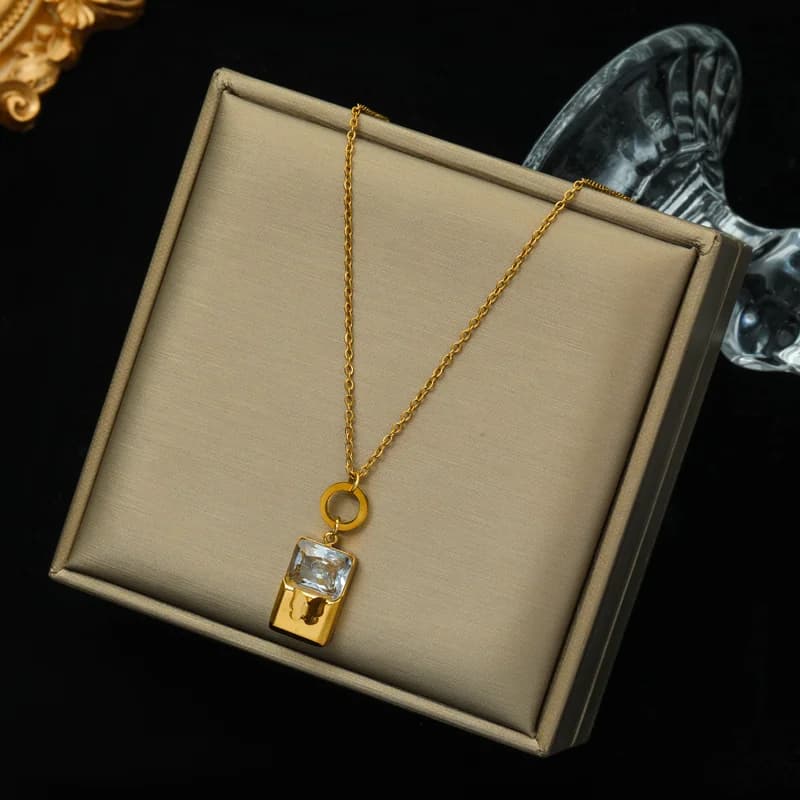 Zlatý silný řetízkový choker náhrdelník