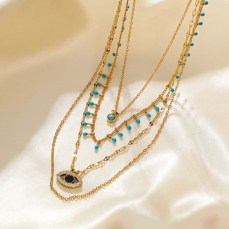 Vrstvený náhrdelník s přívěskem Modré oči