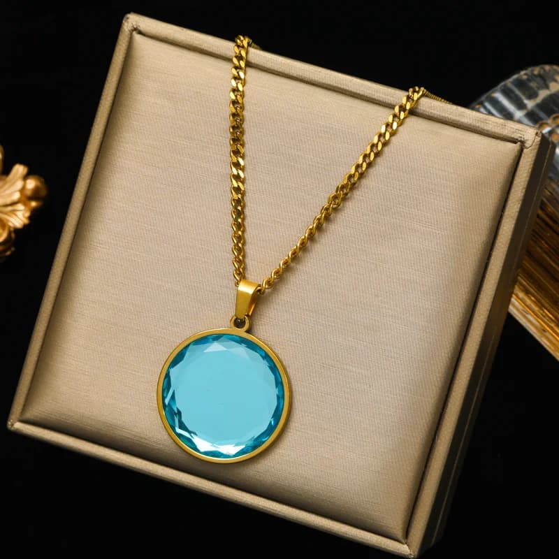 Choker náhrdelník s kulatým krystalovým přívěskem
